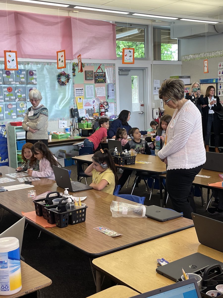 Hunt_Institute's tweet photo. Things are underway at R.O. Hardin Elementary School

What is the best way to gain some good insight on education? Spend time in the classroom with young students!

#CALiteracyTour https://t.co/SMGHzPR1Vg