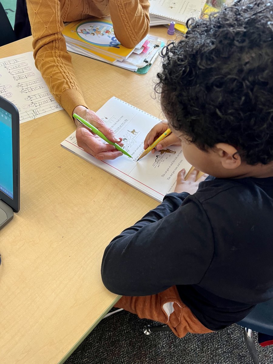 Hunt_Institute's tweet photo. Things are underway at R.O. Hardin Elementary School

What is the best way to gain some good insight on education? Spend time in the classroom with young students!

#CALiteracyTour https://t.co/SMGHzPR1Vg
