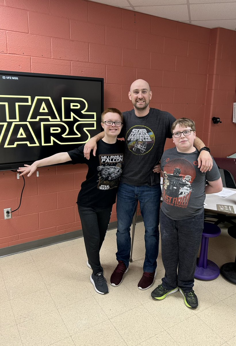 ryan_schalkMCS's tweet photo. Happy Star Wars Day from a classroom not so far, far away. #MayThe4thBeWithYou https://t.co/nFBxoEoLLx