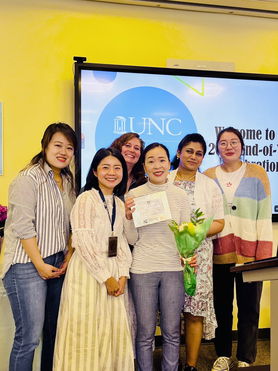 TengChiao's tweet photo. Today PhD program @UNCSON had 2023 End-of-Year Celebration Event! What a blast! We celebrate faculty, students, and Kathy Moore’s retirement after her unwavering commitment to SON. #phdlife #AcademicChatter #uncson #phdvoice https://t.co/ZuBKPhWi1W