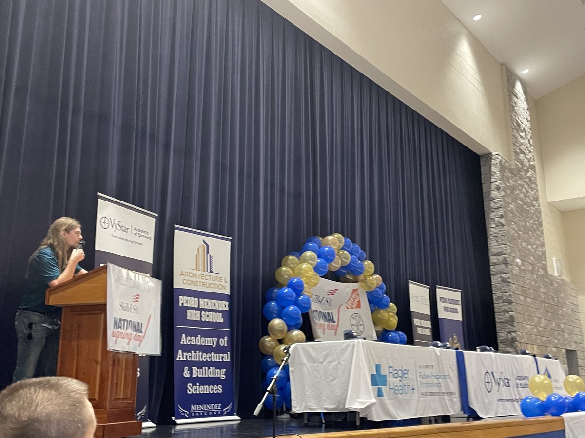 Our Affiliate Director, Nicole Eubanks had the pleasure of speaking at Pedro Menedez HS's Signing Day. Thank you to Mr. Nunamker & Mr. Erb for a great program, #ACEalumni Matt Green with Russell Rowland, parents/friends and all the SJC CTE staff for supporting these graduates.