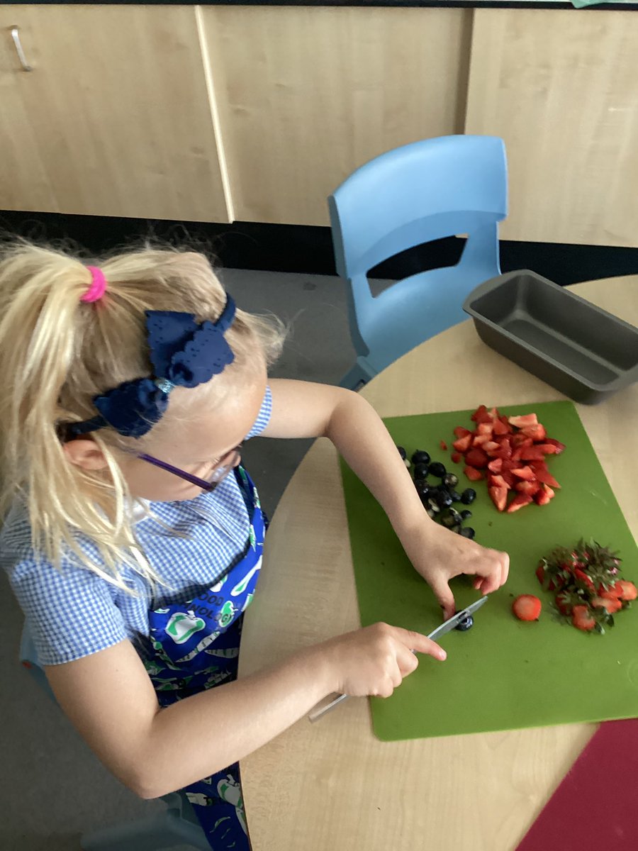 BucktonFields's tweet photo. Ready for our King’s Coronation Tea Party tomorrow! 🇬🇧👑🤴 https://t.co/29jo5H4Cqk