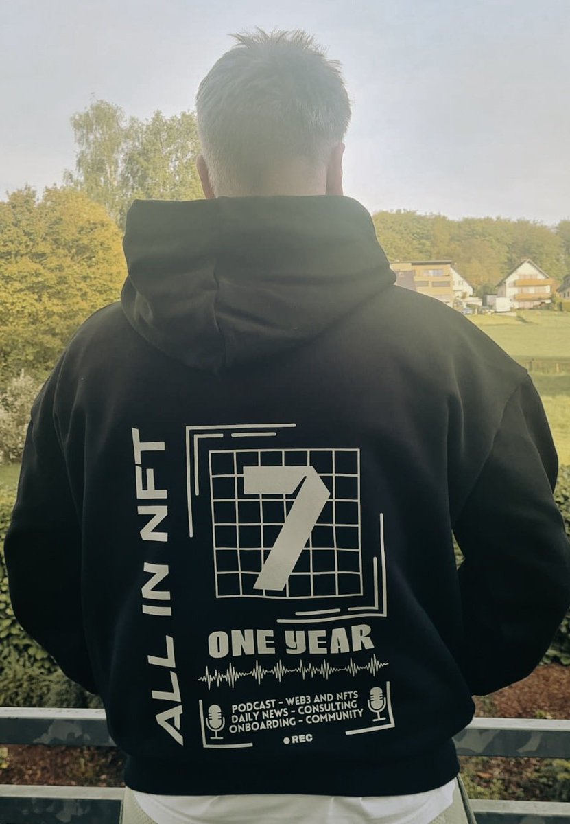 I have forged my new favorite hoodie. With lots of magic from @otr_ear. Everything for the crew <a href="/ALLINNFT77/">ALL IN NFT</a> 🔥🔥🔥