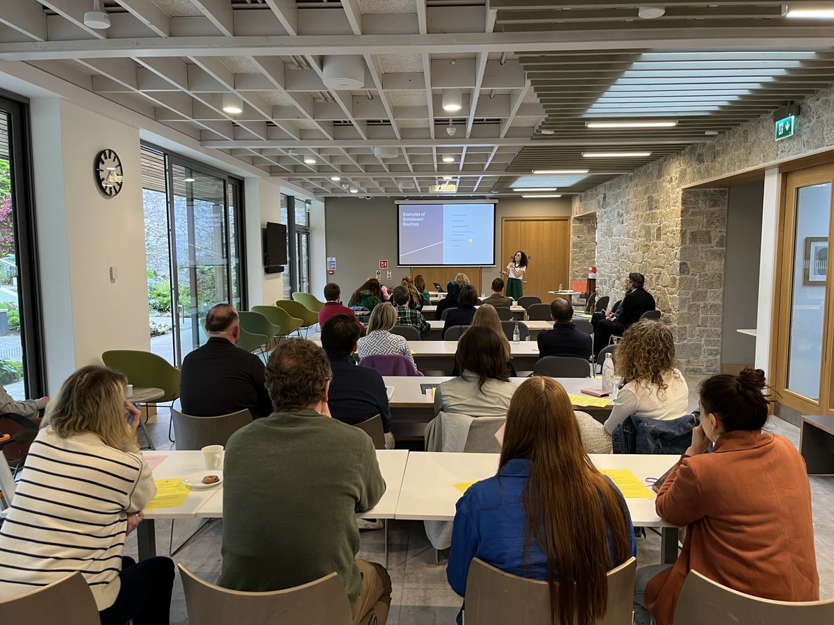 SCC English tweet media