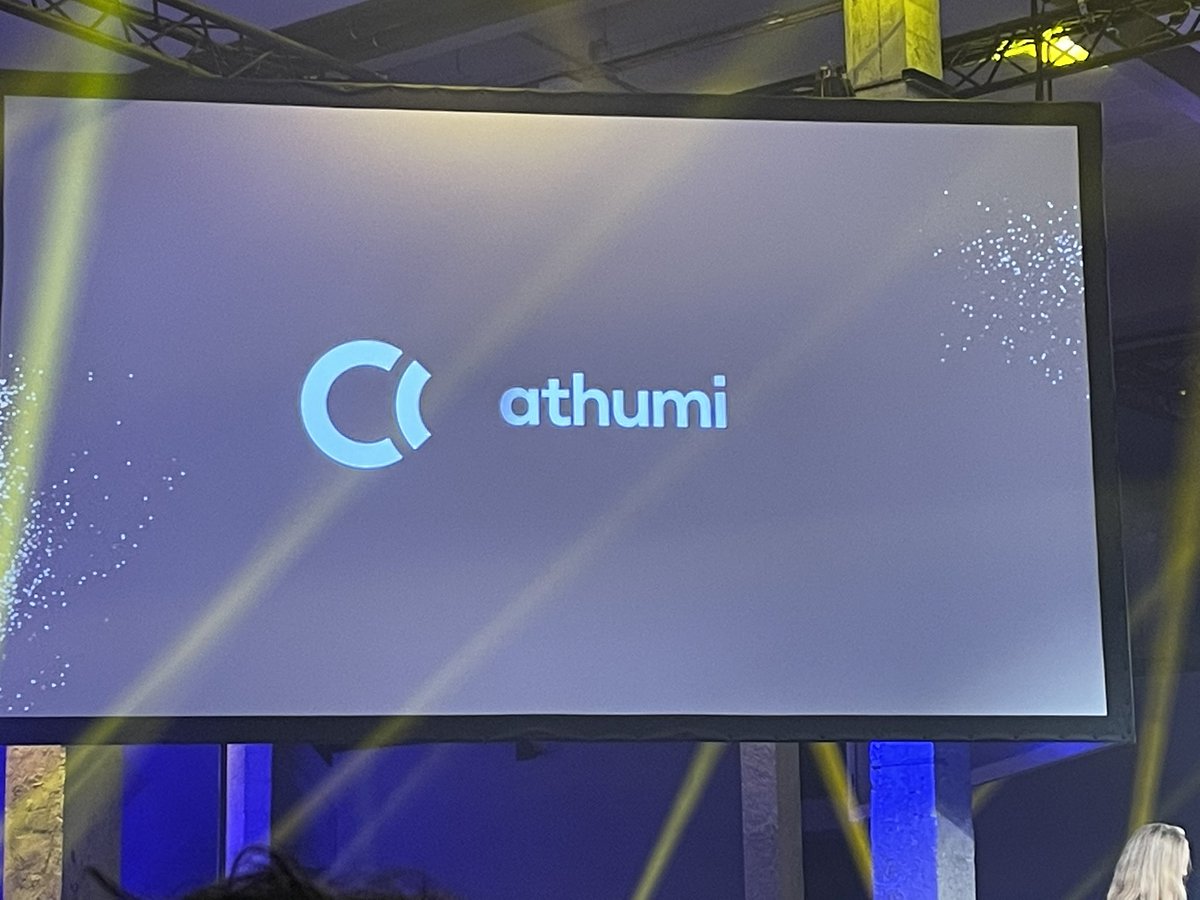 "athumi" Dat is de naam van het Vlaams Datanutsbedrijf dat we vanavond officieel lanceren. We gaan er nog veel van horen. Meer data meer inzetbaar maken voor meer bedrijven. Proficiat en succes aan het hele team! 👍 <a href="/FTI_vlaanderen/">Flanders Technology & Innovation</a>