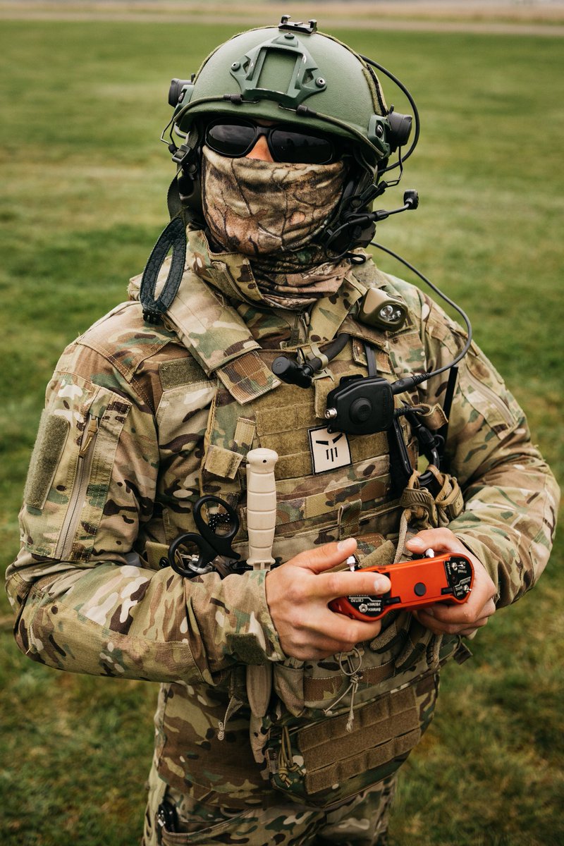 punisher_drone's tweet photo. War is not a game, even if it looks like it.
#PUNISHER #strikedrone #wardrone #modern_warfare #combatveteran #ukrainewar https://t.co/GsQnMhDaLX