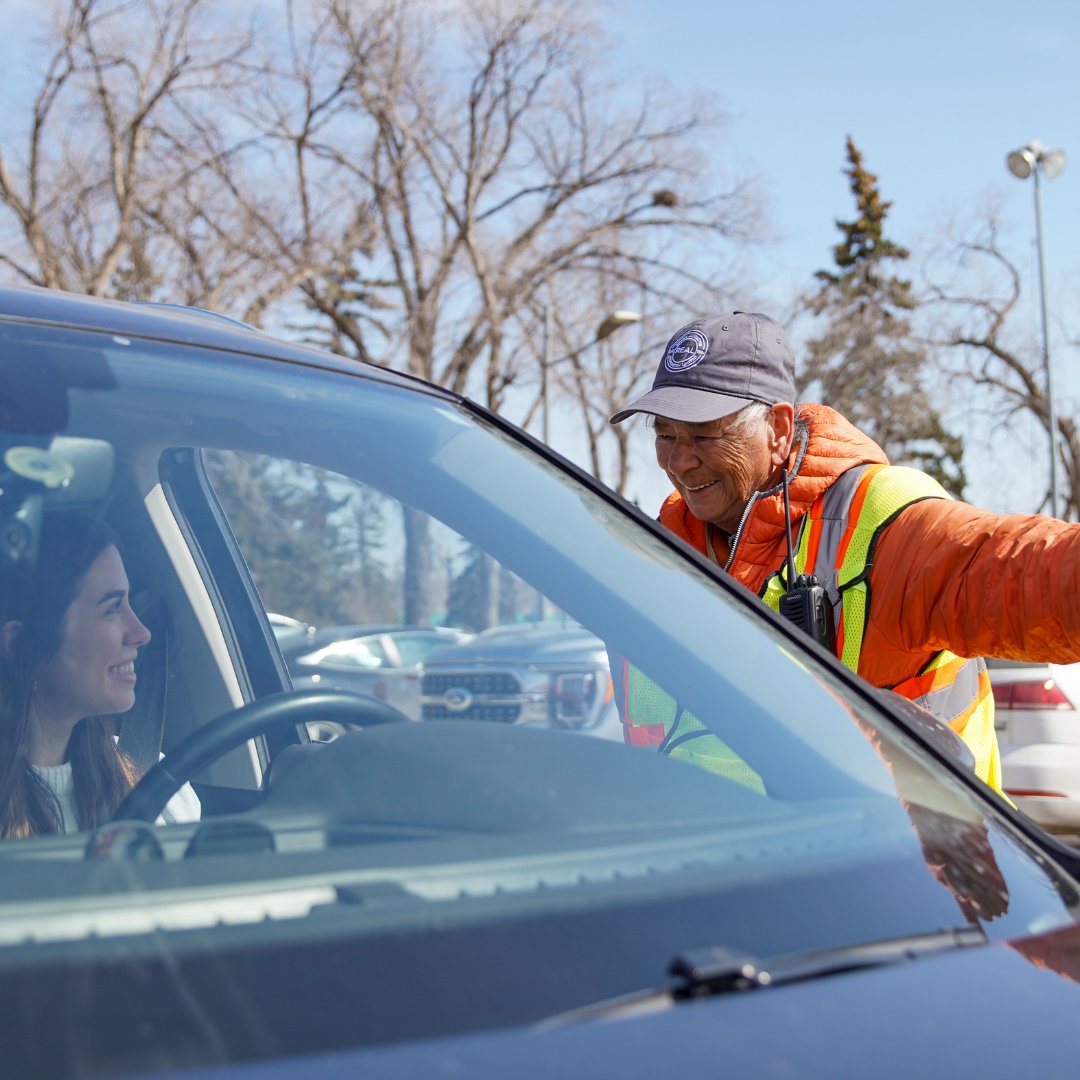 📢Job seekers! Join our Summer Hiring Event on Saturday, May 13 for on-the-spot interviews for Guest Experience, Grounds, Security, and Custodial positions. Don't miss out on this chance to work in a fun environment this summer!

realdistrict.ca/events/summer-…
