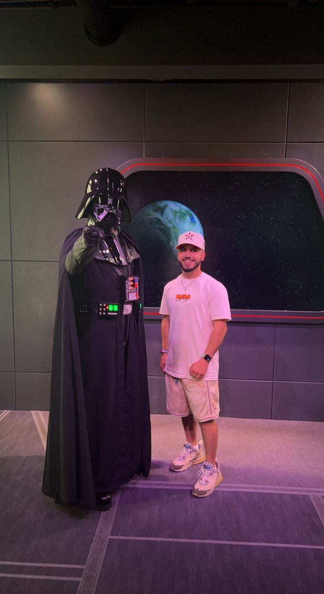 izzyzuniga_'s tweet photo. May the fourth be with you happy Star Wars day !  #Grogu https://t.co/d5C7144QfU