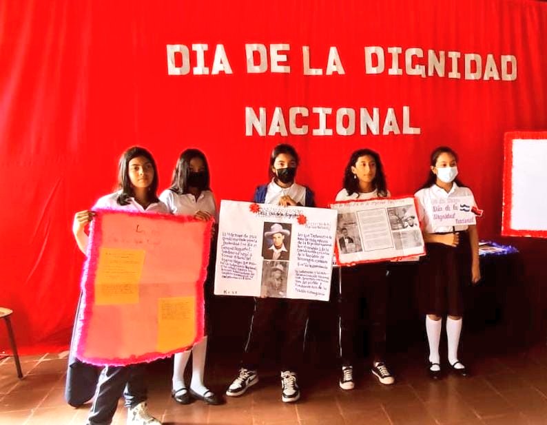 MinedGranada's tweet photo. 🇳🇮 Comunidad Educativa del departamento de #Granada celebra el día de la Dignidad Nacional con actividades culturales y deportivas.

#MayoVivaSandino #Nicaragua https://t.co/iz9cmCjDkN