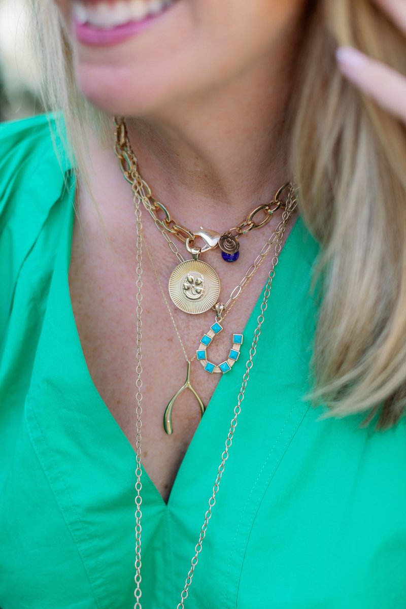 ScenarioComms's tweet image. #TBT to last week's @janewinjewelry preview event hosted at #RollingGreens 😍 Thanks to everyone who made this event such a success! Visit the #JaneWin website here: bit.ly/3VznA83 #PRLife #ClientLove #Jewelry

📸 : Stephanie Loren Photography