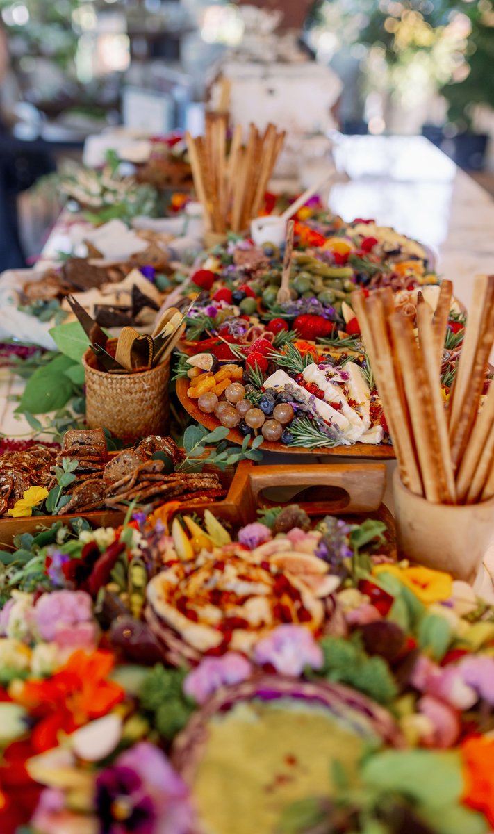 ScenarioComms's tweet image. #TBT to last week's @janewinjewelry preview event hosted at #RollingGreens 😍 Thanks to everyone who made this event such a success! Visit the #JaneWin website here: bit.ly/3VznA83 #PRLife #ClientLove #Jewelry

📸 : Stephanie Loren Photography