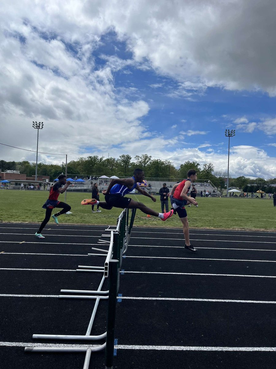 WportXCTF's tweet photo. Off to a great start in Championship Season! A big PR for sophomore Richard Sanon in high hurdle finals. https://t.co/599zV1Tfuk