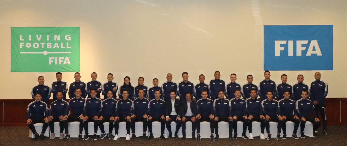#Arbitraje | Instructores de <a href="/FIFAcom/">FIFA</a> impartieron curso de actualización en mejores prácticas arbitrales en la FMF.

Nota completa ➡️ bit.ly/3nnkGqE

#FMFporNuestroFútbol