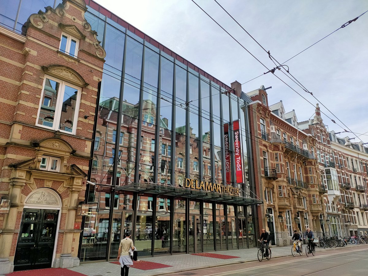 LikeTheMonth_ tweet media