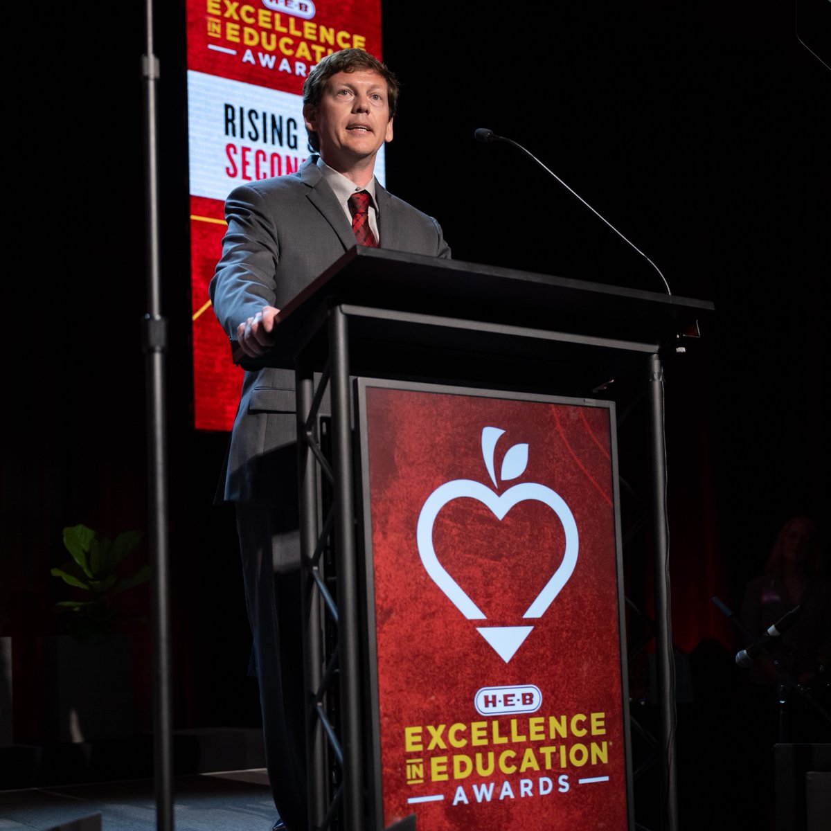 HEB Excellence in Education tweet media