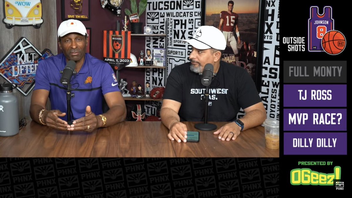 Crysthedoula's tweet photo. Ooooooh EJ had opinions today on #OutsideShots 🤣🔥
Check out today’s show with @Saul_Bookman and @Jumpshot8
https://t.co/dJ98hzeWTC https://t.co/fhucWKCKar
