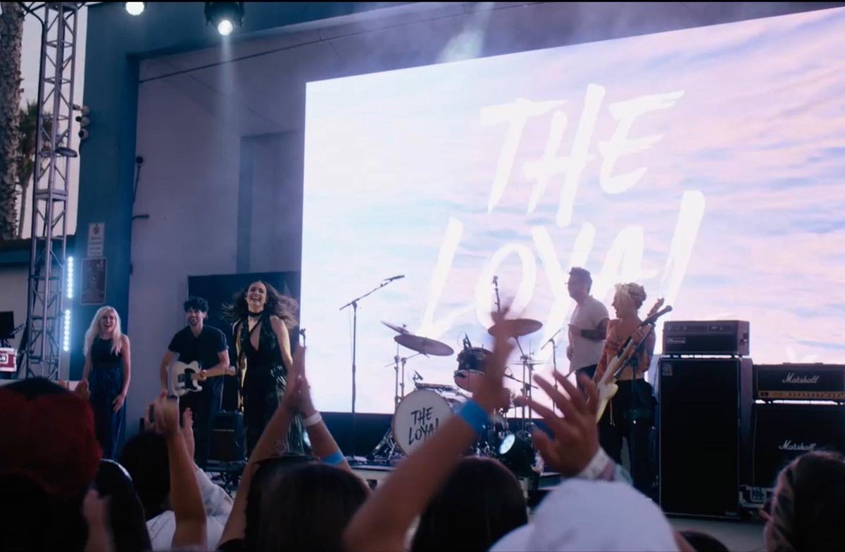 SofiaCarson's tweet image. Never before seen stills of Come Back Home, from my heart to yours 💜

Your love of my Cassie and this song has been overwhelmingly beautiful. Because of YOU we are in the FINAL ROUND. Voting for the FINAL ROUND OF #BESTMUSICALMOMENT at the #MTVAwards is open NOW 💜💜💜 

Thank.…