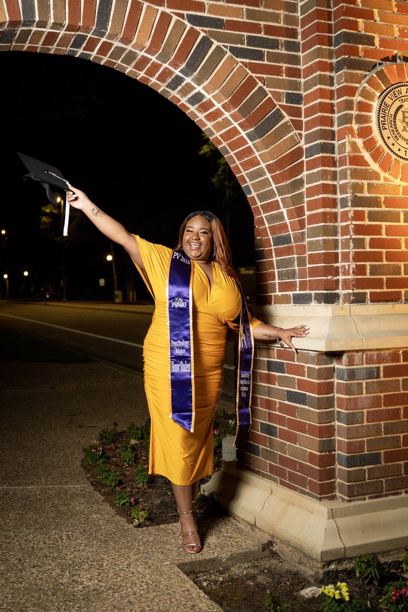 Dear Prairie View A&M University,

Thank you for some of the happiest years & best memories of my life! I have enjoyed having you as my home away from home🥰

Issa grad coming through May 13th, 2023✨

#pvamu #gradszn #pv23 #pvgradswag