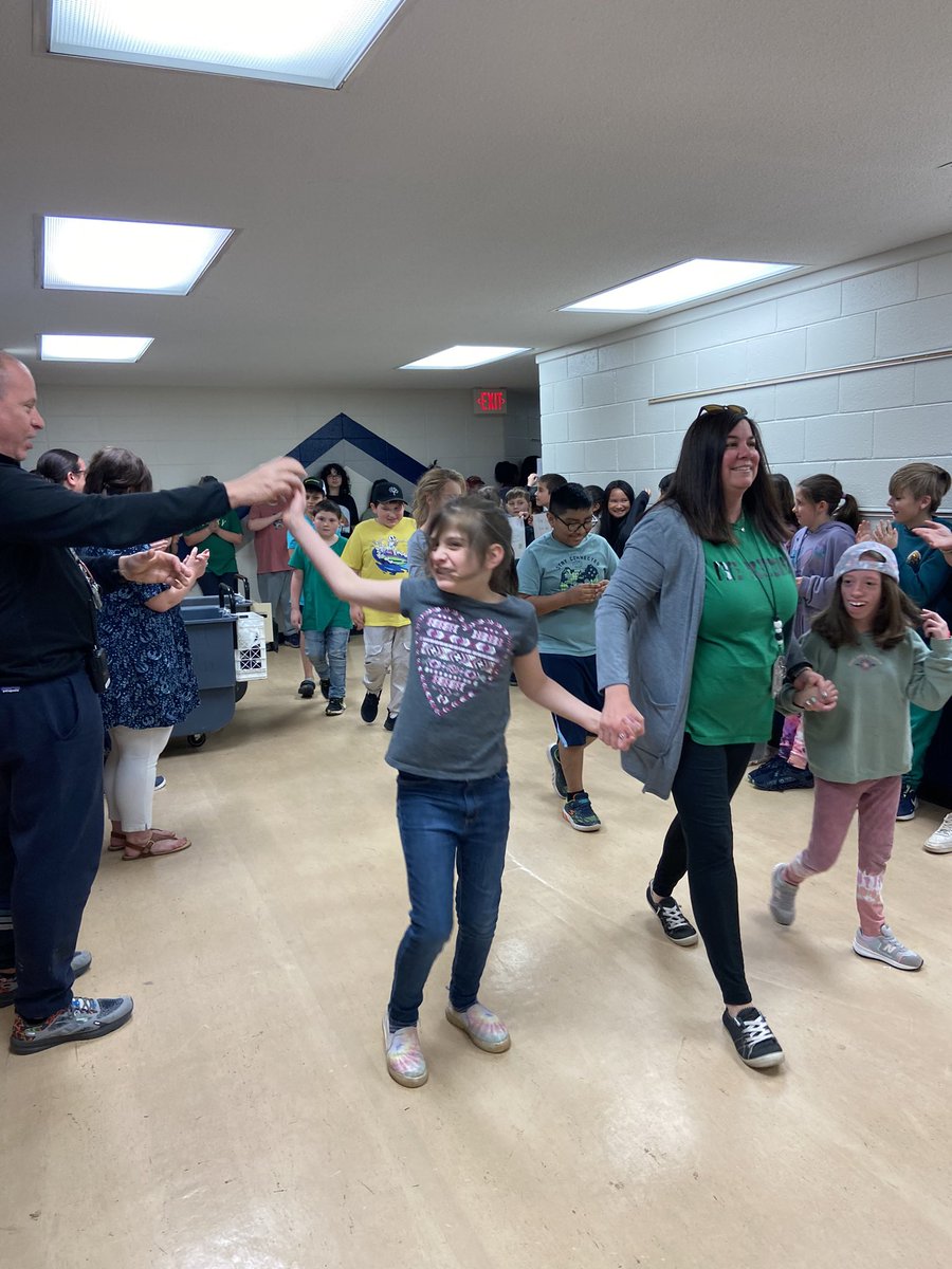 •Jessie Gravel• tweet media