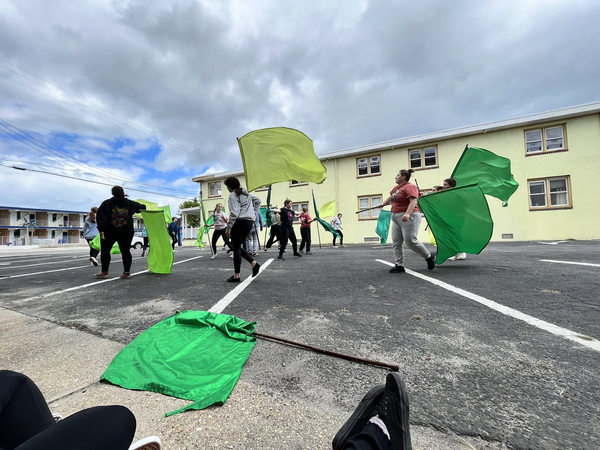 Colorguard practicing before prelims!! They perform at 7:53 tonight! #jumanji #adventurersbeware #wildwood2023 #efstrong #warriorproud