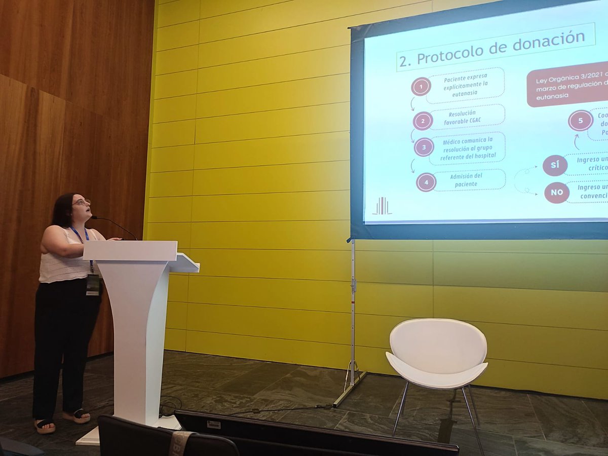 Lola16Leon's tweet photo. #SEAP2023S @hbellvitge @bellvitgepath 
Defensa orales
Sandra Cortes #eutanasia #ELA #donacion #autopsia https://t.co/WHY1lgPK7h