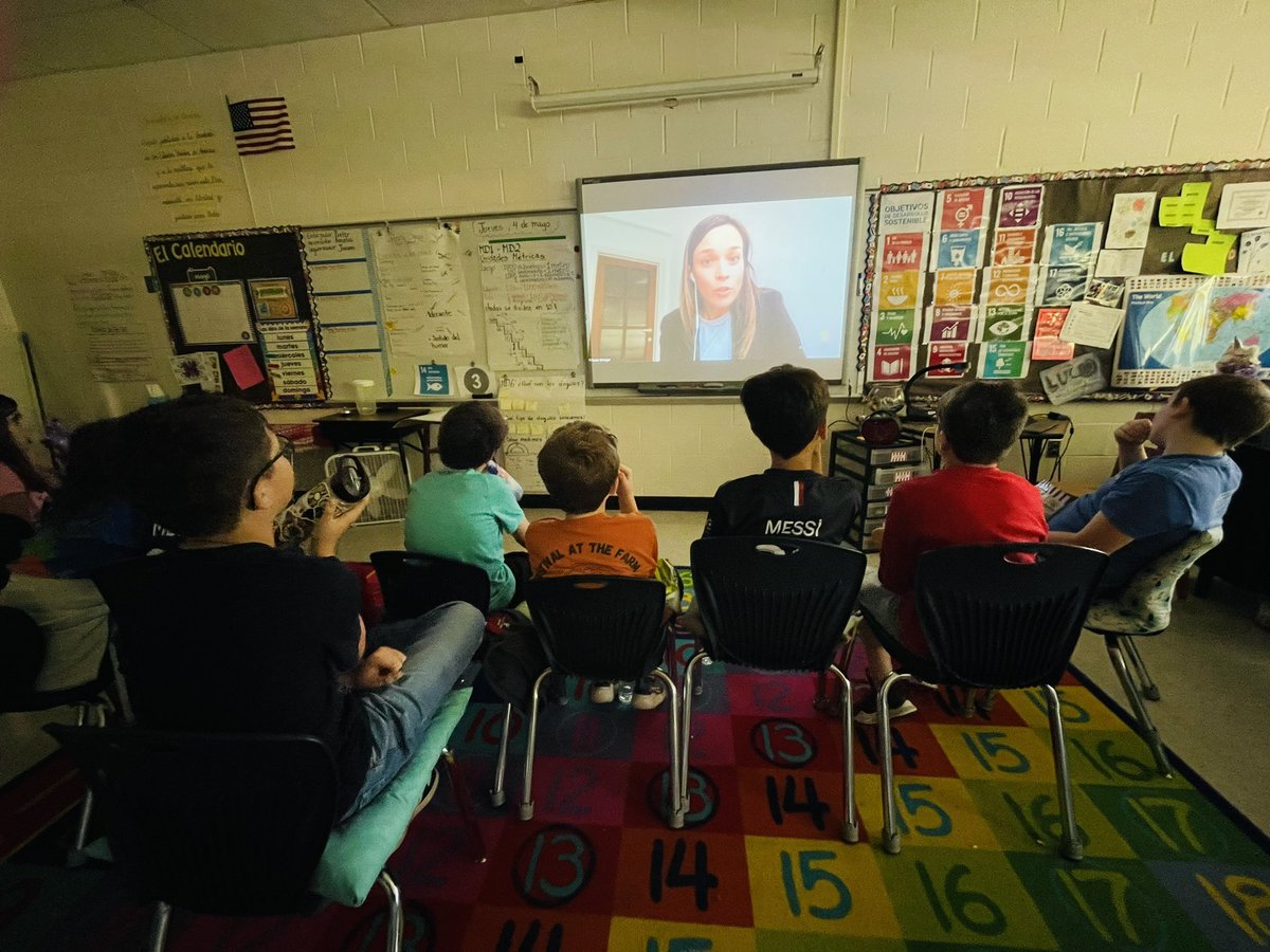 ms_luco's tweet photo. Today we had a National Geographic Explorer online lesson, Mélanie Wenger taught us about the South African penguin 🐧 @Smith_Seabees
#ambassadorteacher #UnitingOurWorld 
@ParticipateLrng 
 #UnitedWeTeach https://t.co/8YdQW8oLvo