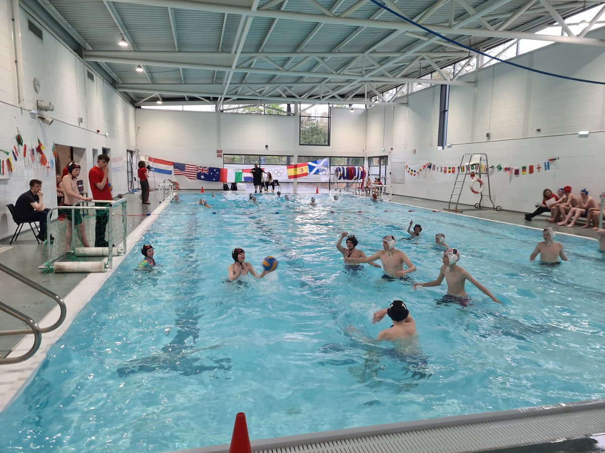 Brilliant fun at tonight's Next Generation Olympic Games @forthvalleywaterpolo .
<a href="/LarbertHigh/">Larbert High School</a> @ASC_Innes <a href="/TrystSports/">Tryst Community Sports Club</a> <a href="/FalkirkLandC/">Falkirk Leisure and Culture</a> <a href="/FalkirkHigh/">Falkirk High School</a> <a href="/BraesHigh/">Braes High School</a>