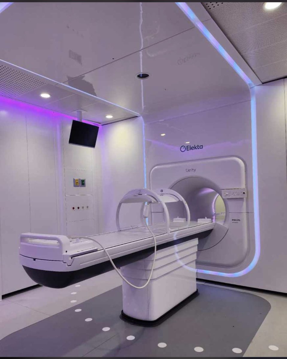 oncontrerasp's tweet photo. Todo tiene un tiempo y un espacio. Trabaja duro, sueña en grande y siempre sonríe :) #radiotherapy #adaptative #Unity #elekta #Cancer #cancerawareness #latam https://t.co/7yipeL3tta