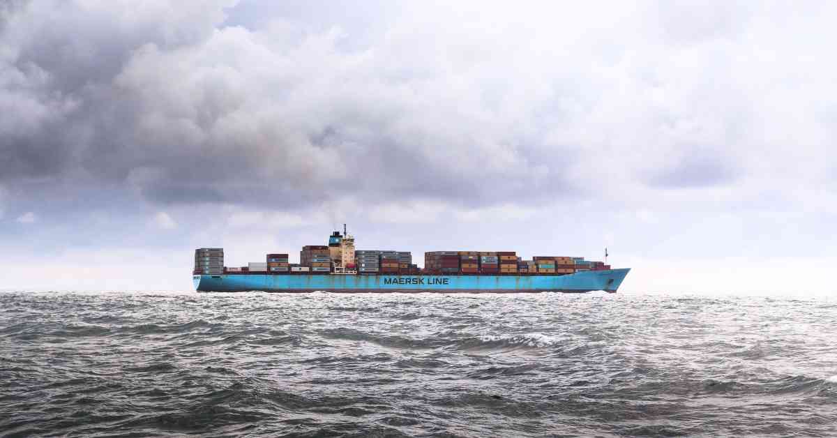 MarineInsight's tweet photo. A.P. Moller – Maersk Reports Solid Q1 Results 

...Check Out this article 👉https://t.co/i9BUfkSvtz 

#Maersk #APMoller #Shipping #Maritime #MarineInsight #Merchantnavy #Merchantmarine #MerchantnavyShips https://t.co/poPXA6Y5aV