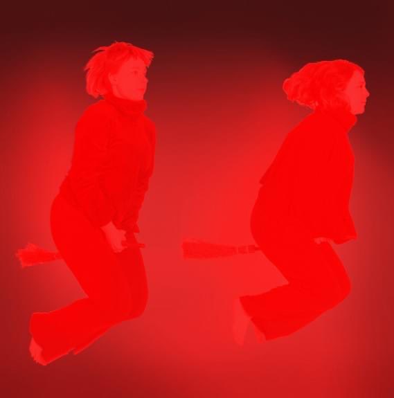 Noidankehä tällä viikolla vielä pe klo 19/la klo 19/su klo 15, älä missaa! tehdasteatteri.fi/tehdas_esitys/…