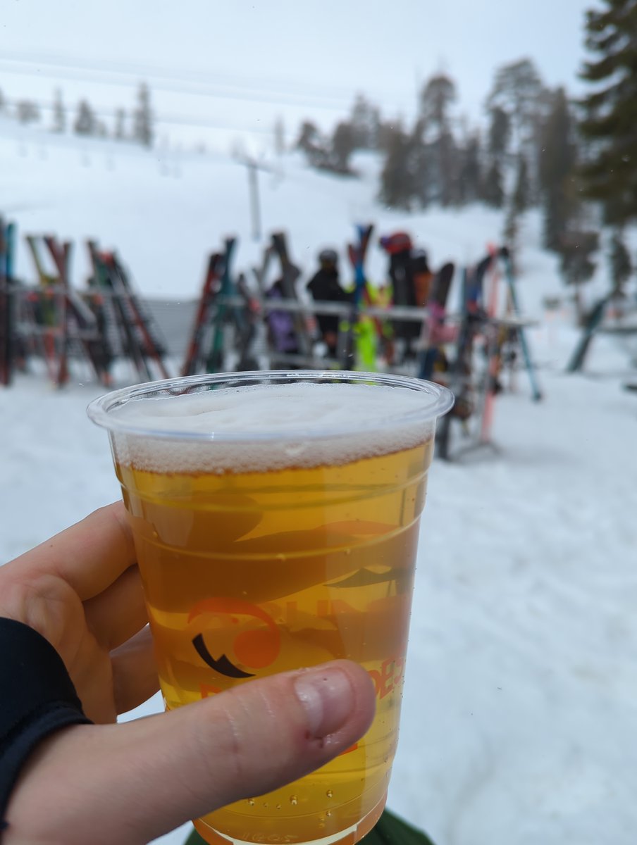mattl33's tweet photo. Premo conditions for May. Life is good. #beerfax https://t.co/VyyjLruSI1