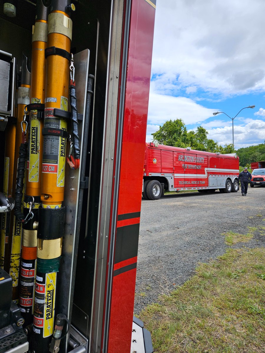 Paratech_Inc's tweet image. Rescue Challenge Northern Virginia 2023
The 27th Annual Rescue Challenge hosted in Northern Virginia took place this week. This was a four-day event scenario-based training event. Paratech&apos;s owns Robert O&apos;Donald &amp;amp; Eric Jin Woo Kim participated in the event.
