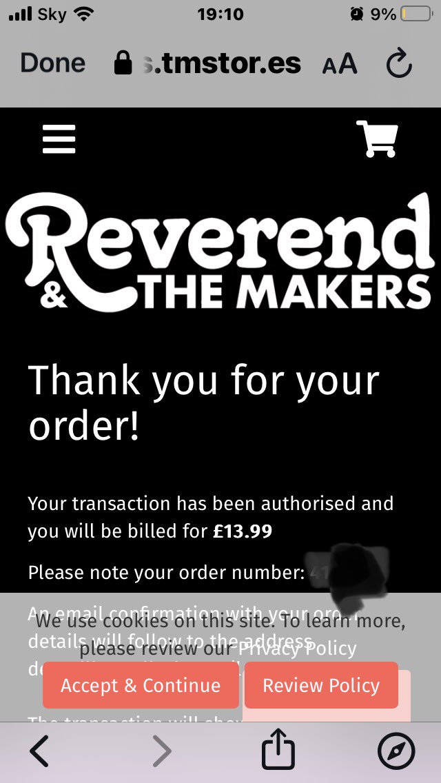 TenGoalsHenzell's tweet photo. @Reverend_Makers Proper band - Proper music https://t.co/zs4bULqiEz