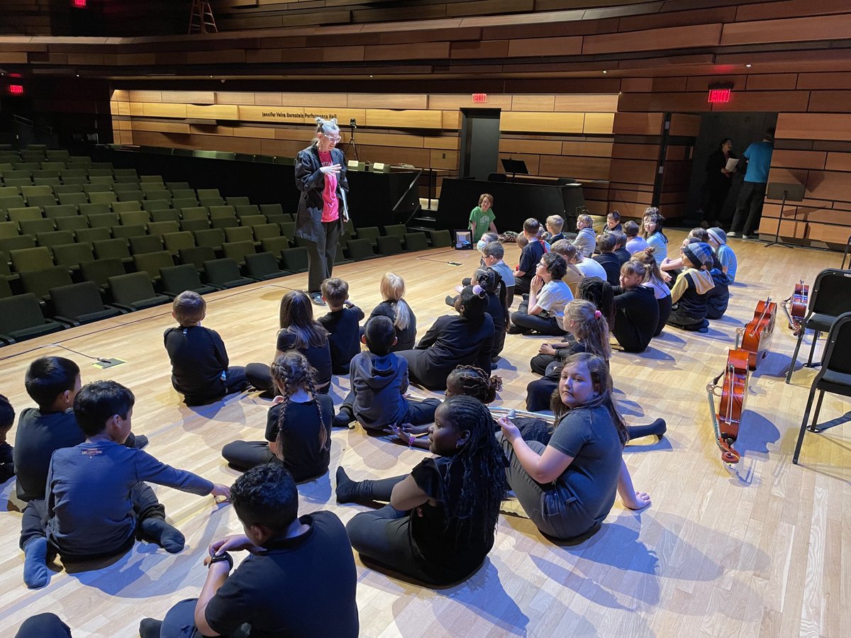 The final pep talk is happening with Miss Sofie! #finalcountdown