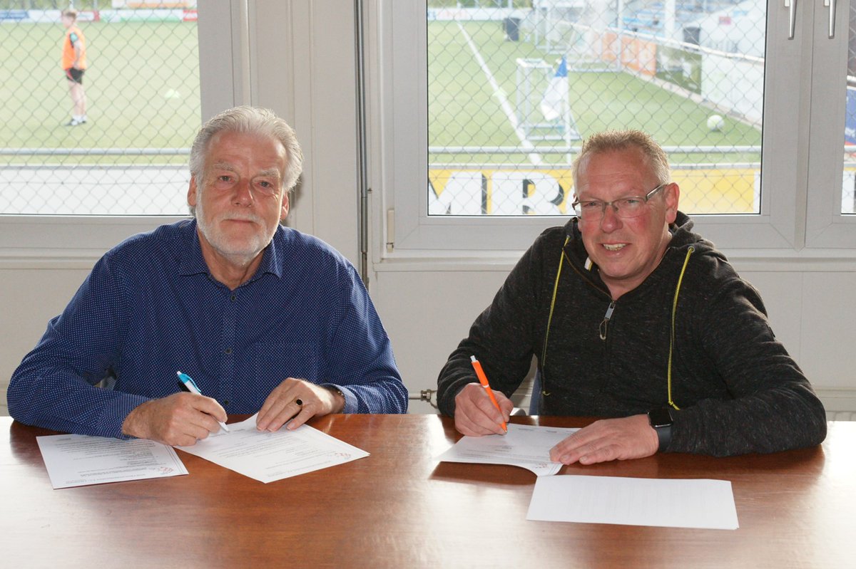 Marcel Nijhuis nieuwe trainer FC Lienden
fclienden.nl/1/2109/marcel-…