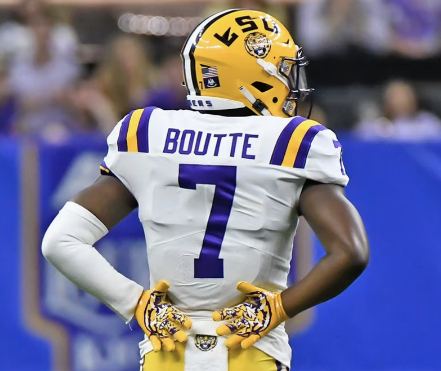 CodyCarpentier's tweet image. At least ONE Wide Receiver drafted in Round 6 finished with 10+ targets during their Rookie Season... who will be the dude in 2023?

'23 - _________________
'22 - Jalen Nailor #191 - (13 targets)
'22 - Michael Woods #202 - (10 targets)
'21 - Shi Smith #204 - (11 targets)
'20 - D.…