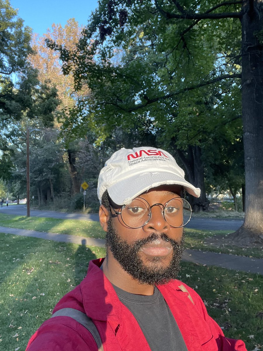 Lt_CornFlakes's tweet photo. 23 n me🥳 https://t.co/5pzRICZEDh