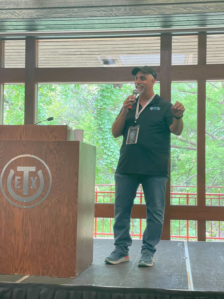 What do you do with an idea? You change the world. #devopsdays Austin <a href="/behemphi/">Boyd E Hemphill</a>