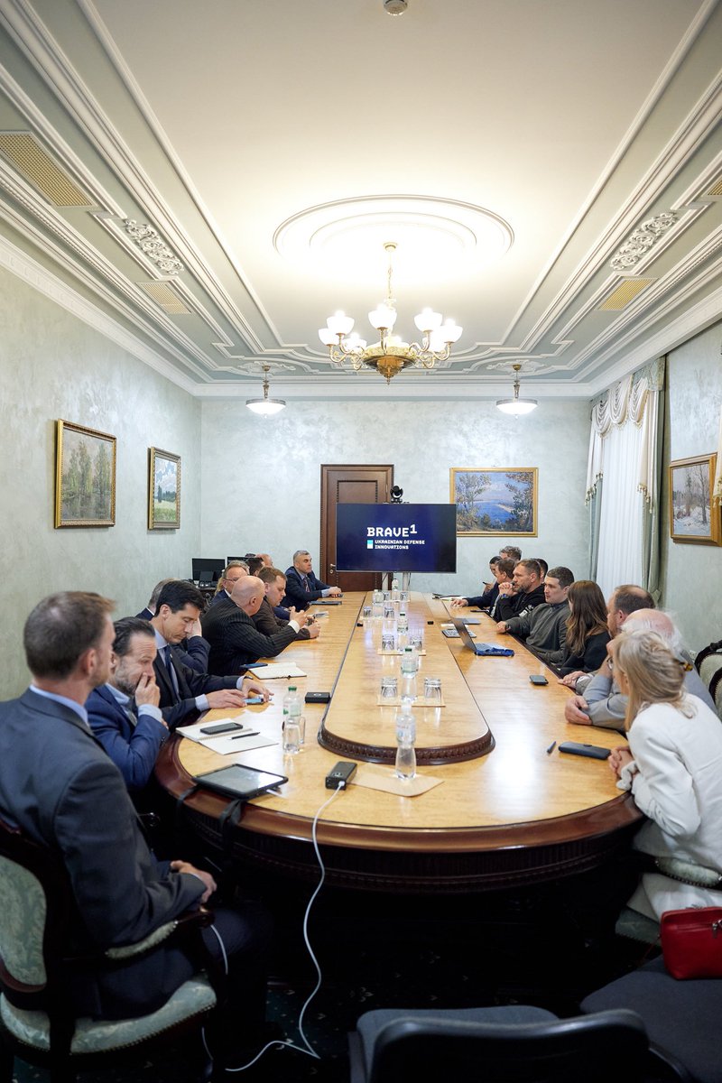 Met with delegation from Utah headed by <a href="/JStuartAdams/">President J. Stuart Adams</a>. Great to connect with both public &amp; private sector. Interesting to find out about Silicon Slopes. Hope to start new meaningful US-UA partnership.