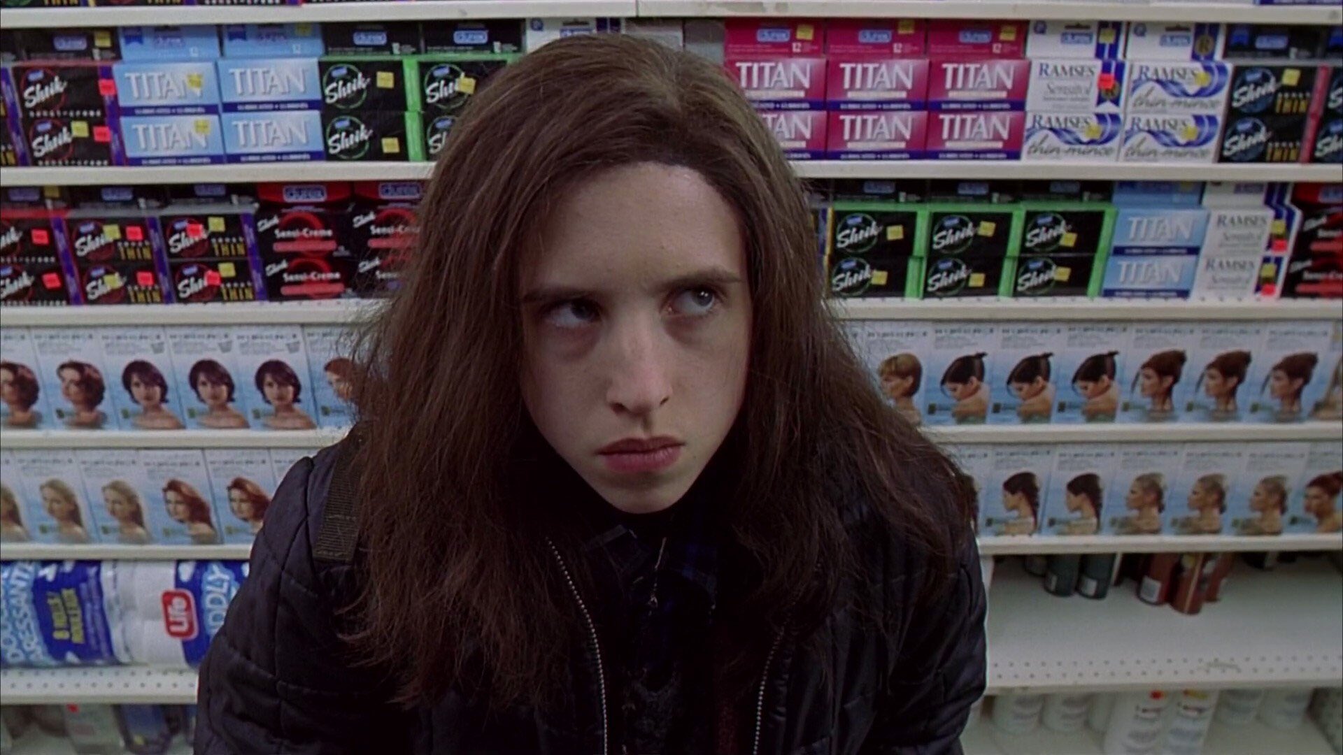 Happy birthday to Emily Perkins! 