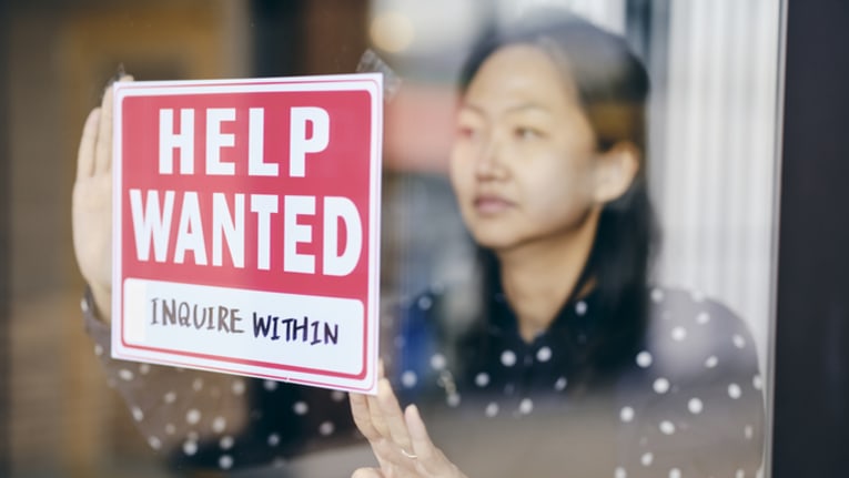 SHRM's tweet photo. #HRNews: Job openings fell by 384,000 in March to 9.6 million, but still outnumber available workers as the labor market remains tight, according to the monthly JOLTS report released by @BLS_gov. Read the full report: https://t.co/CUN8qCLKLK https://t.co/XALc6qKYkq