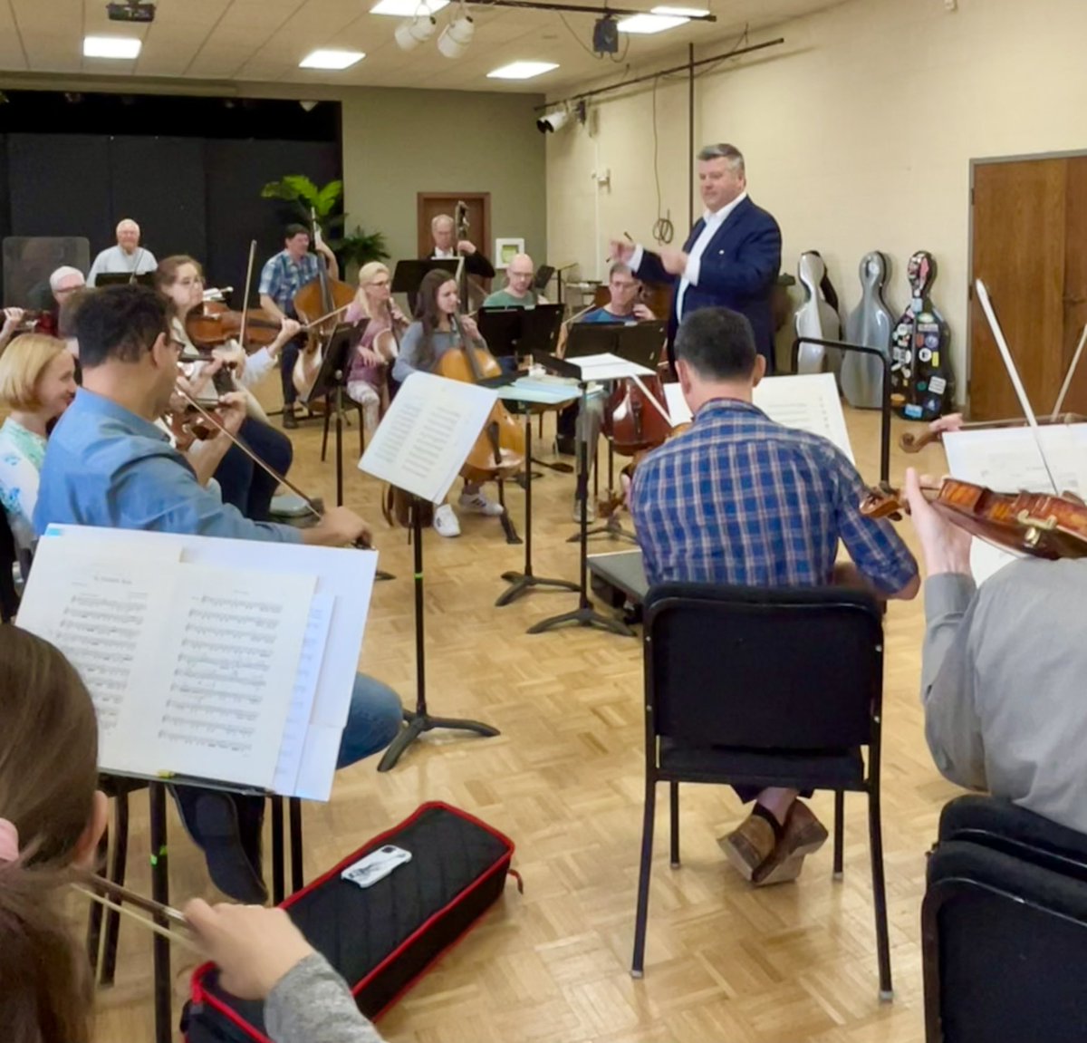 Andrew J. Roberto (@andrewrobertotn) on Twitter photo Why am I rehearsing with <a href="/knoxsymphony/">Knoxville Symphony</a> ? Find out at 7:30PM on Friday, May 12th at the World’s Fair Park amphitheater! Why am I rehearsing with <a href="/knoxsymphony/">Knoxville Symphony</a> ? Find out at 7:30PM on Friday, May 12th at the World’s Fair Park amphitheater!
