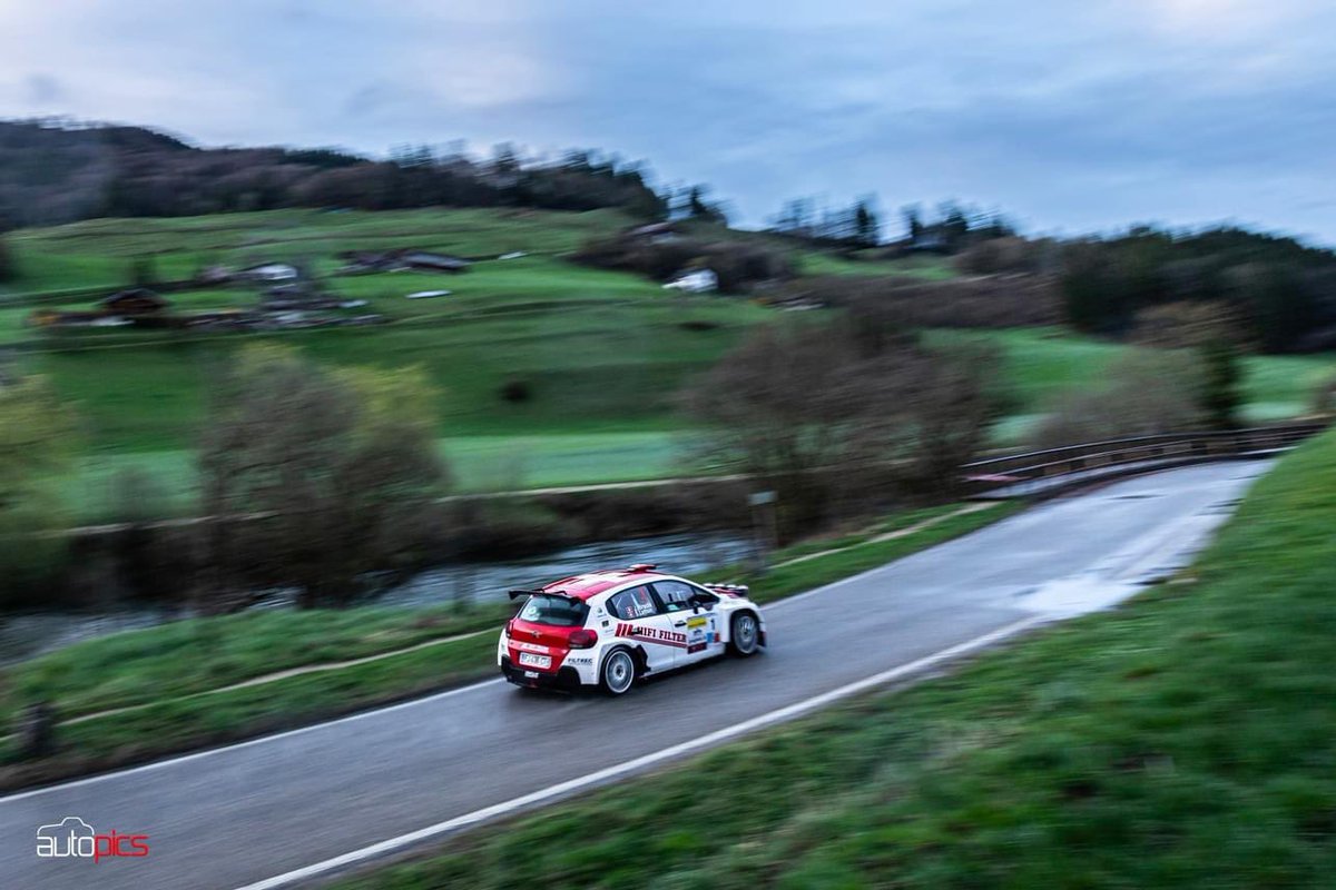 Jonathan Hirschi tweet media