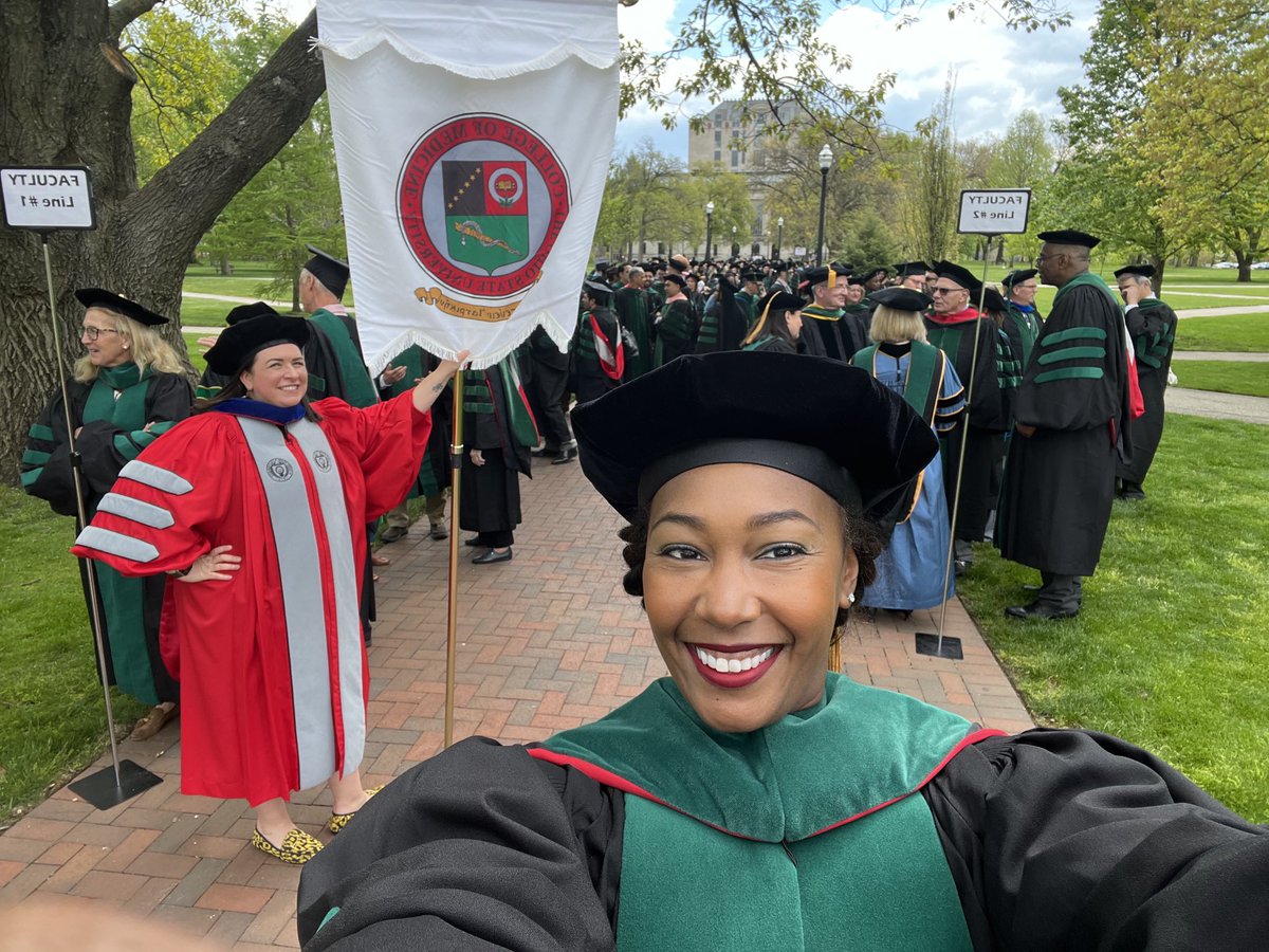 Capturing the moments before the newly minted docs cross the stage. ⁦@OSUWexMed⁩ ⁦@OhioStateMed⁩ ⁦@OSU_medalum⁩