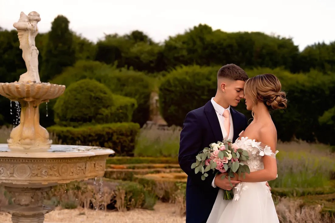 Bridebook tweet media