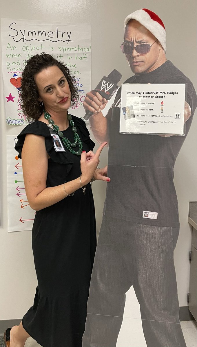 SCPSInfo's tweet image. We can’t WAIT to celebrate National Teacher Appreciation Week May 8-12th.  We have a fun social media contest for our families &amp;amp; students to share about their awesome teachers. Stay tuned for details coming TOMORROW!  Photo fun with our Distict Teacher of the Year, Janan Hodges!