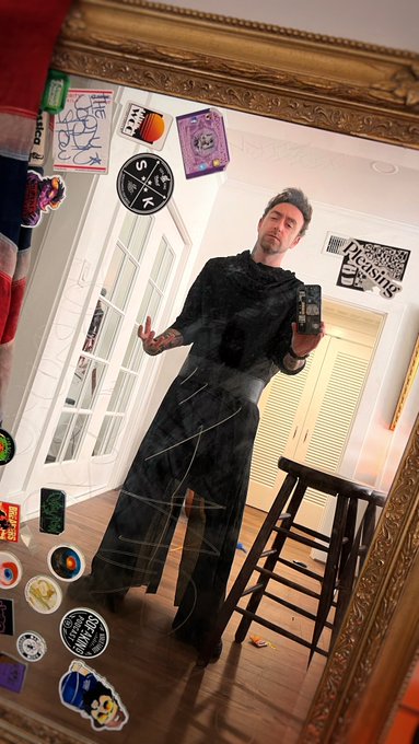 Ok who needs a force choke? #May4thBeWithYou #May4th https://t.co/AKPrqKjMXh<a href="/tag/may4thbewithyou"class="tags">#May4thBeWithYou</a><a href="/tag/may4th"class="tags">#May4th</a>