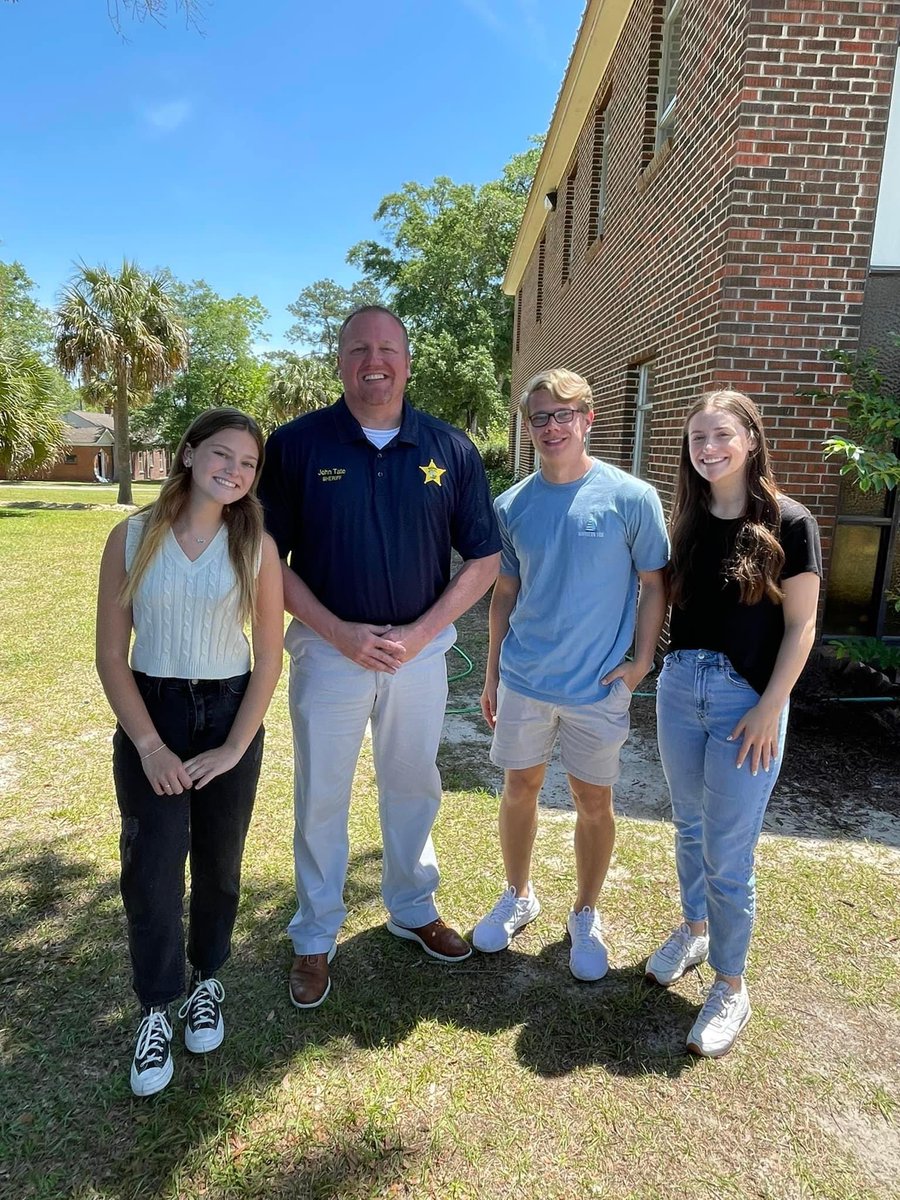 HCSO_FL's tweet photo. Thank you to Bonifay First United Methodist Church and Holmes County Ministerial Assoc. for hosting the National Day of Prayer service today. And HCHS students for@the music. 

Our county and communities, our country, our leaders, and more were covered in prayer. https://t.co/X7sKbvQfYO