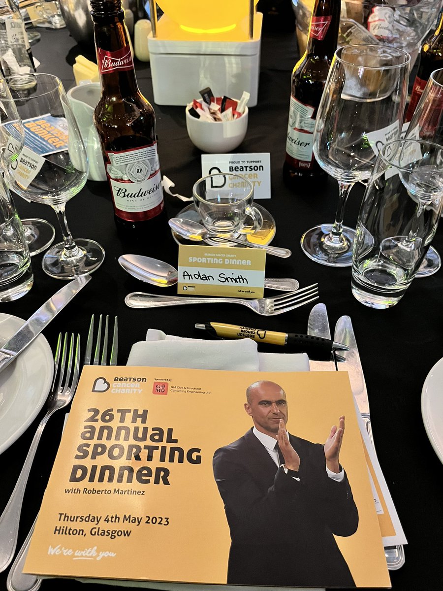 SmithAidan1's tweet photo. Great night supporting @Beatson_Charity at the #beatsonsportingdinner🥂 https://t.co/mFZw8AU9z6