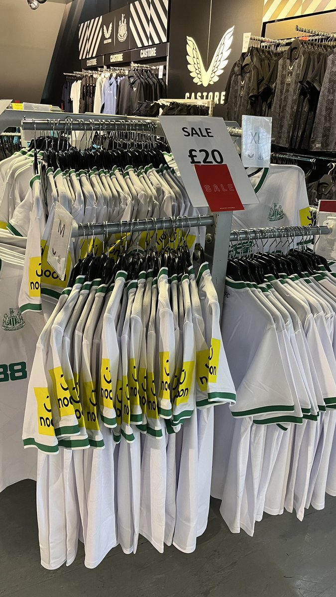 Newcastle 3rd Shirt now just £20 in the club shop! 

Sold out Online so guessing this is the last batch to go. Still had a fair few more upstairs too with all sizes 👍

#NUFC
